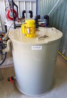 Cuve d'eau usée de 500L avec agitateur
