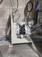 Pompe pneumatique à membranes pour le transfert des eaux usées