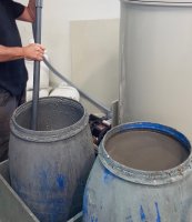 Transfert de l'eau sale vers la cuve d'eau usée 