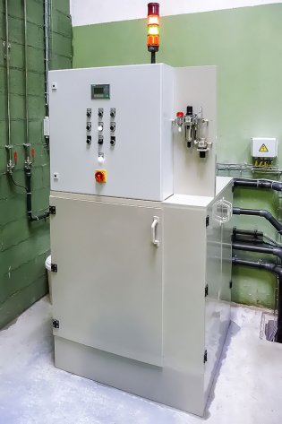 Station de dosage pour cabine de peinture